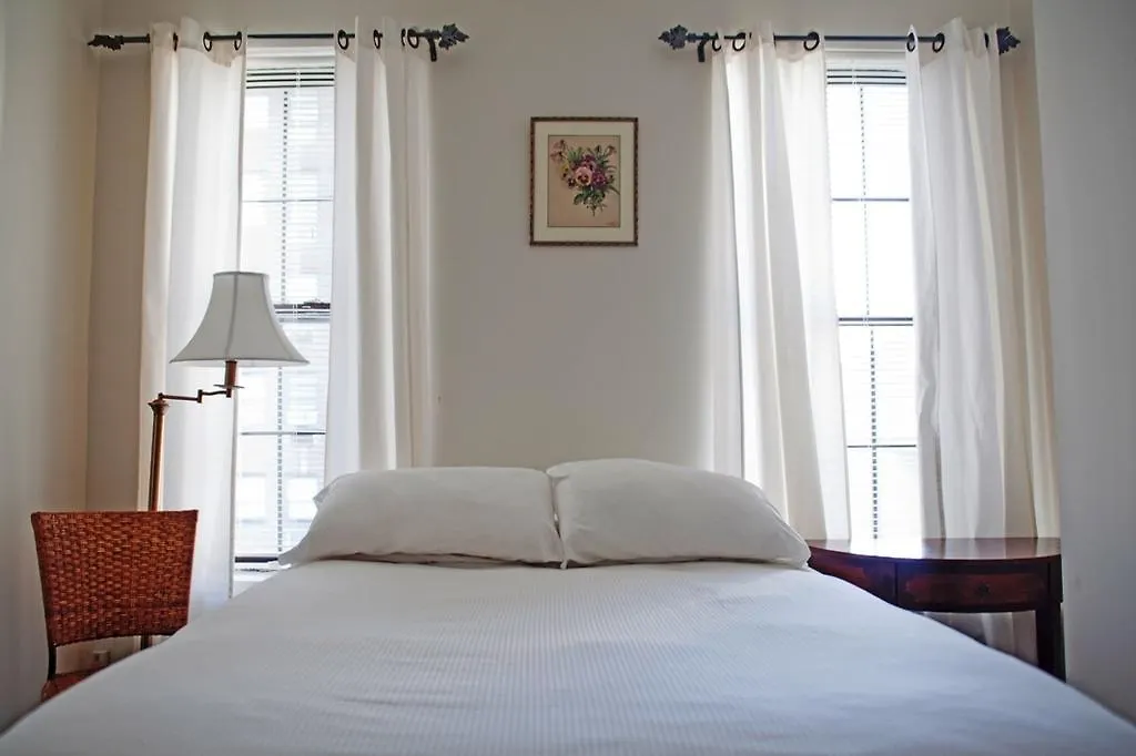 Gracie Inn Hotel/Bed And Breakfast New York Bed & Breakfast